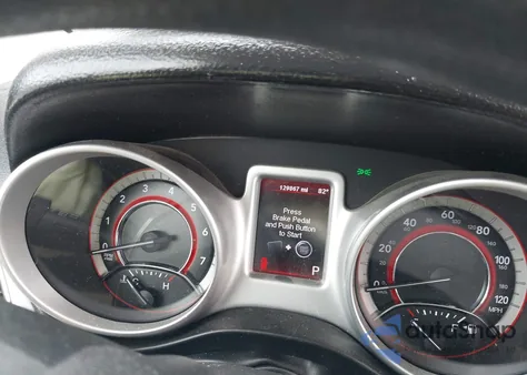 2012 Dodge Journey Sxt from USA, damaged, VIN 3C4PDCBG8CT371381